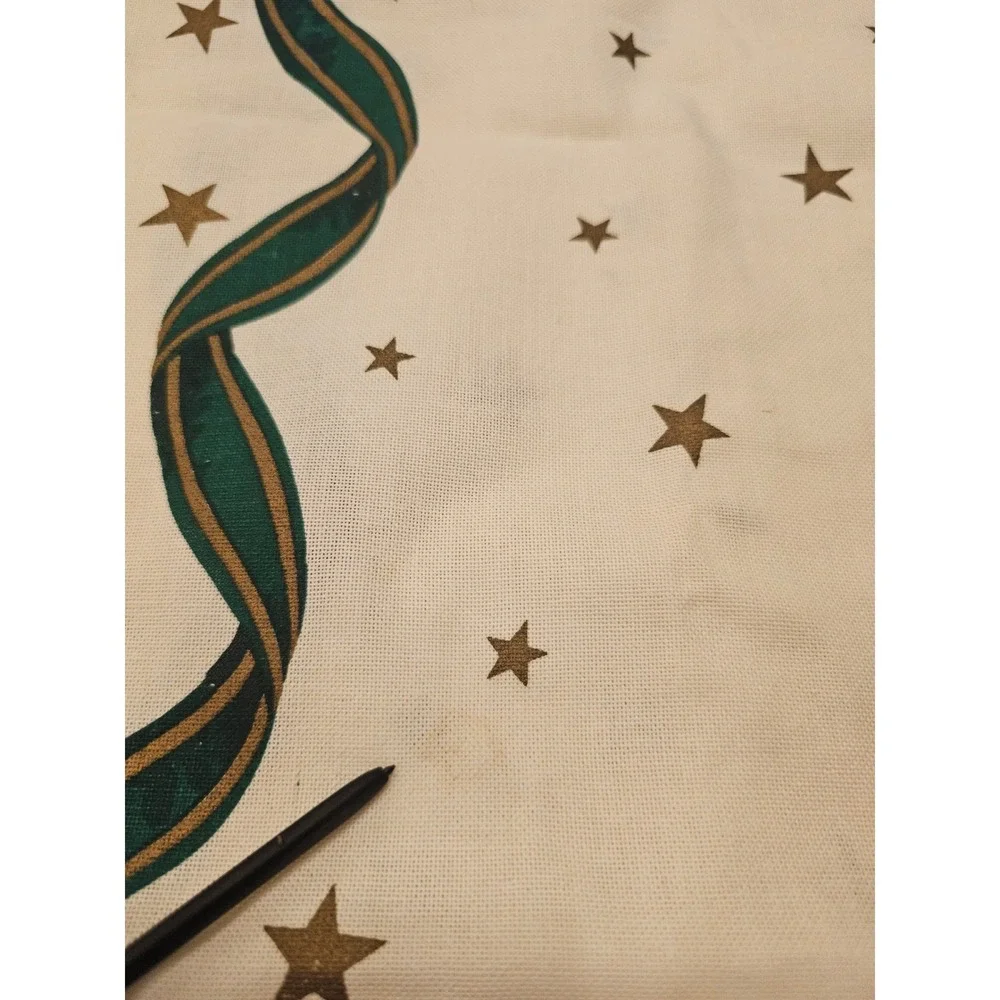 Vintage Vera Holiday Table Runner Green Ribbon Stars Tassels Cream